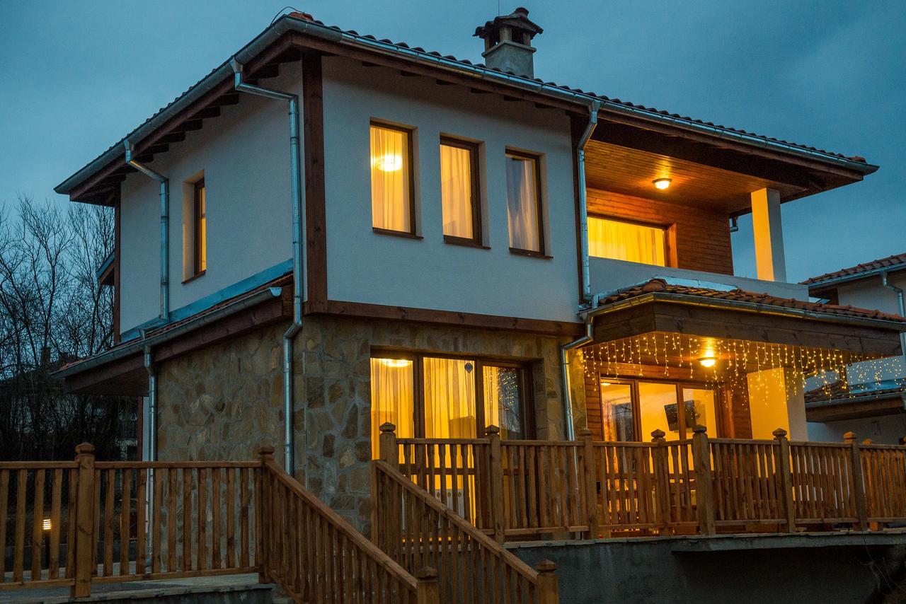Hotel Sinjirite Complex Elena Exterior foto